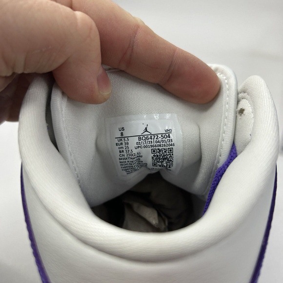 Nike Shoes Air Jordan 1 Mid Retro WMNS “Action Grape” 2024 - Picture 5 of 6